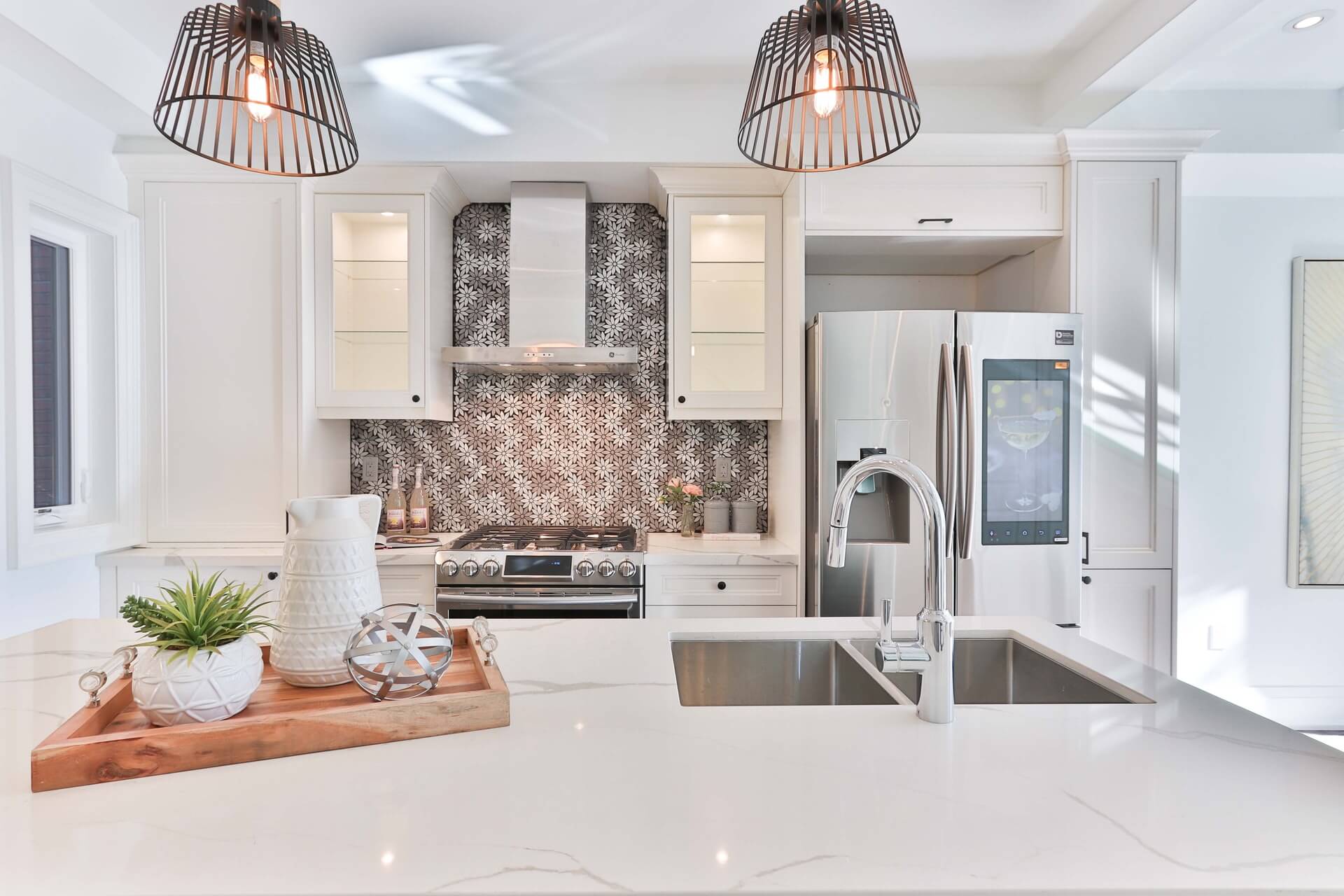 A clean, bright home interior cared for by Wasatch Maids.